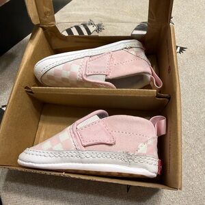 Baby  Pink vans